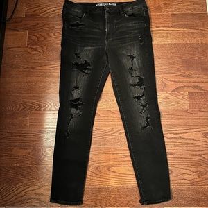 American Eagle Super Stretch Hi-Rise Distressed/Ripped Jeggings BLACK. US 14